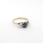 9ct yellow/white gold vintage style sapphire and diamond set ring