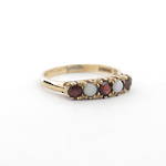 9ct yellow gold vintage opal and garnet ring