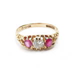 18ct yellow gold ruby (1x synthetic) and diamond London -bridge style style ring