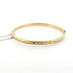 9ct yellow gold engraved hinged bangle
