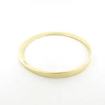 18ct yellow gold bangle