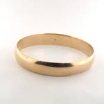 9ct yellow gold solid bangle