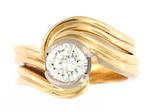 18ct yellow and whtie gold diamond solitaire ring set