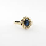 18ct yellow gold sapphire and diamond cluster ring