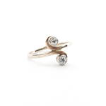 9ct yellow gold 2 stone antique diamond ring