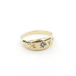 18ct yellow gold sapphire and diamond set vintage style ring