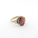 9ct yellow gold vintage garnet ring