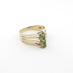9ct yellow gold peridot stone set dress ring