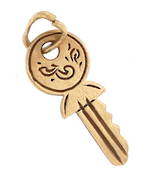 9ct yellow gold 'fancy key' charm