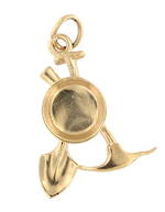 9ct yellow gold 'Gold panning set' charm