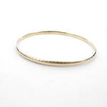 9ct yellow gold patterned thin bangle