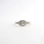 18ct white gold & platinum Art Deco diamond ring