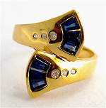 18ct yellow gold sapphire and diamond fan style ring