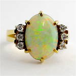 18ct yellow & white gold solid opal and diamond ring
