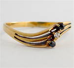 9ct yellow gold sapphire and diamond set curved dress ring