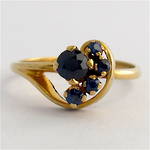 9ct yellow gold cluster sapphire dress ring