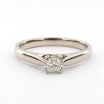 18ct white gold princess cut diamond solitaire ring
