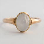 9ct yellow gold moonstone ring