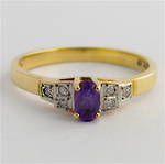 9ct Gold Amethyst/diamond Ring