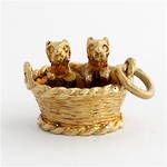 9ct yellow gold Puppies in a basket charm