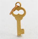 9ct yellow gold key charm