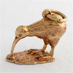 9ct yellow gold kiwi charm