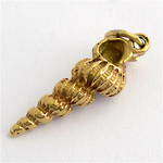 9ct yellow gold shell charm