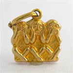 9ct yellow gold see no evil, hear no evil, speak no evil charm