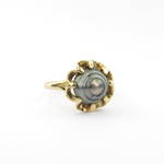 18ct yellow gold NEW black pearl ring
